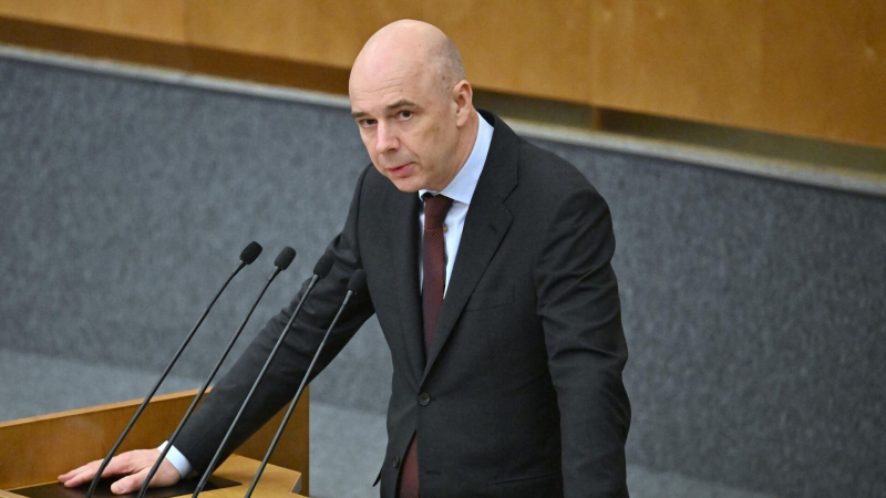 Силуанов призвал подключать сотрудников к программе долгосрочных сбережений