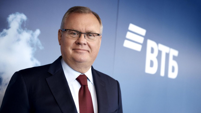 СМИ: глава ВТБ предложил неожиданное пари