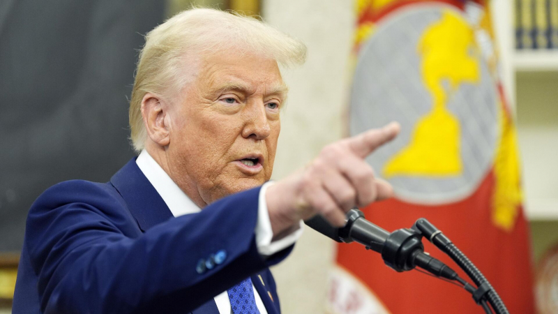 Трамп от злости на Зеленского был готов лишить Киев помощи, пишет Axios