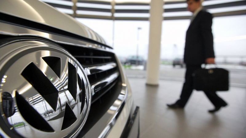 Volkswagen закроет завод в Китае, пишут СМИ